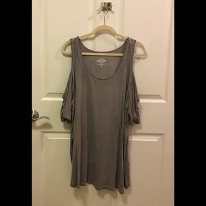 Gray Torrid size 3 cold shoulder top